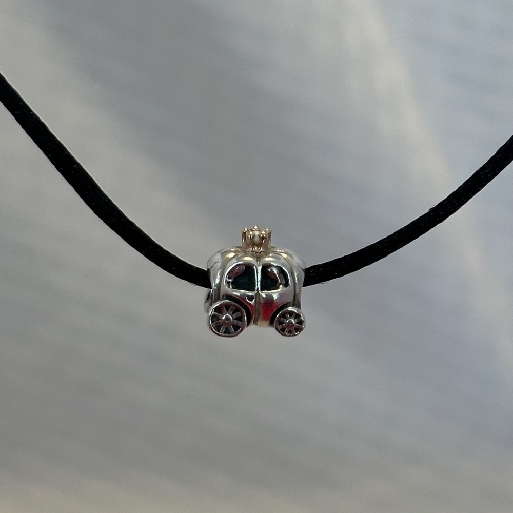 💕🌈💕 PANDORA AUTHENTIC VINTAGE DISNEY CINDERELLA COACH CHARM 💕🌈🌺